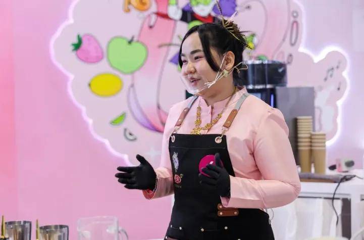 咖博士以专业赋能总决赛高光时刻CQ9电子第十二届潮饮盛宴落幕(图4)